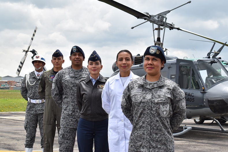 Fuerza A rea Colombiana abre nueva convocatoria para profesionales